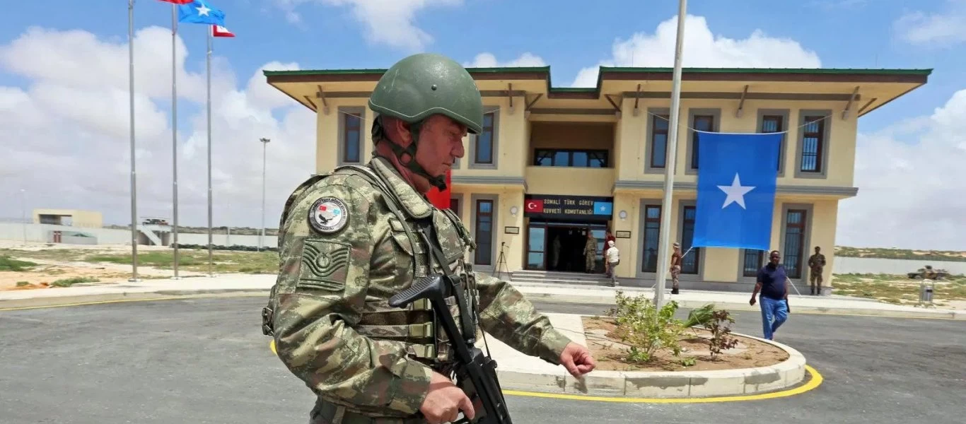 Τυνησία: Σύσσωμη η αντιπολίτευση απορρίπτει το ενδεχόμενο δημιουργίας τουρκικής στρατιωτικής βάσης